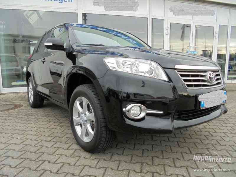 Toyota RAV 4 2.0 4x4 Life 116kW - foto 6