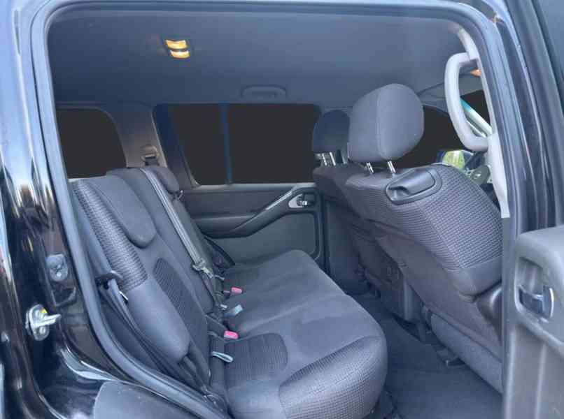Nissan Pathfinder 2.5 dCi Elegance 126kw - foto 13