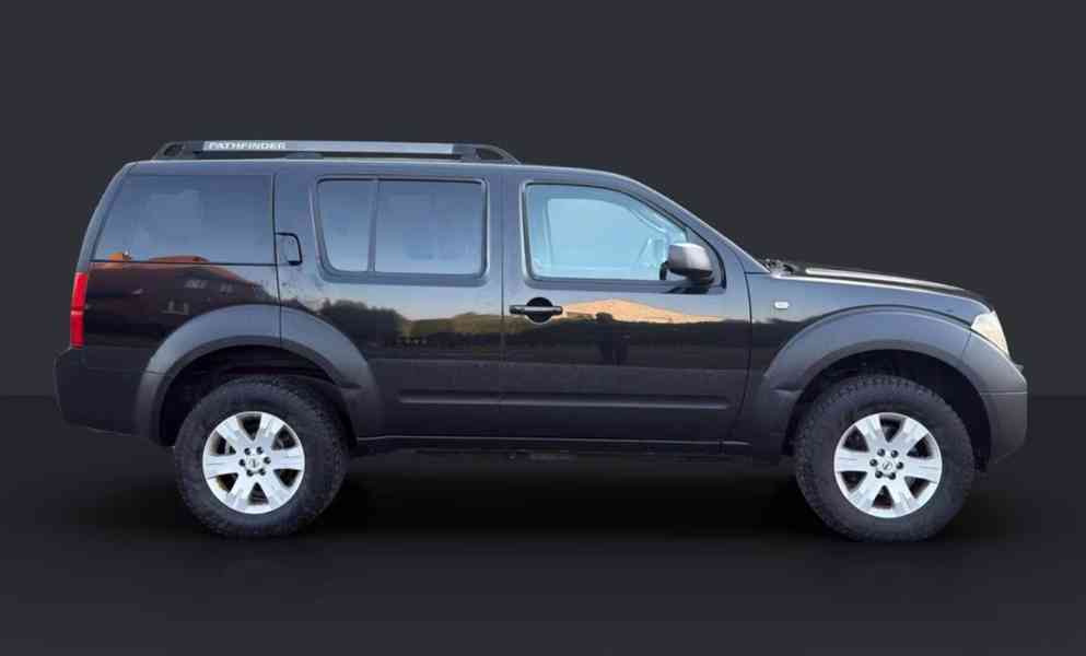 Nissan Pathfinder 2.5 dCi Elegance 126kw - foto 7