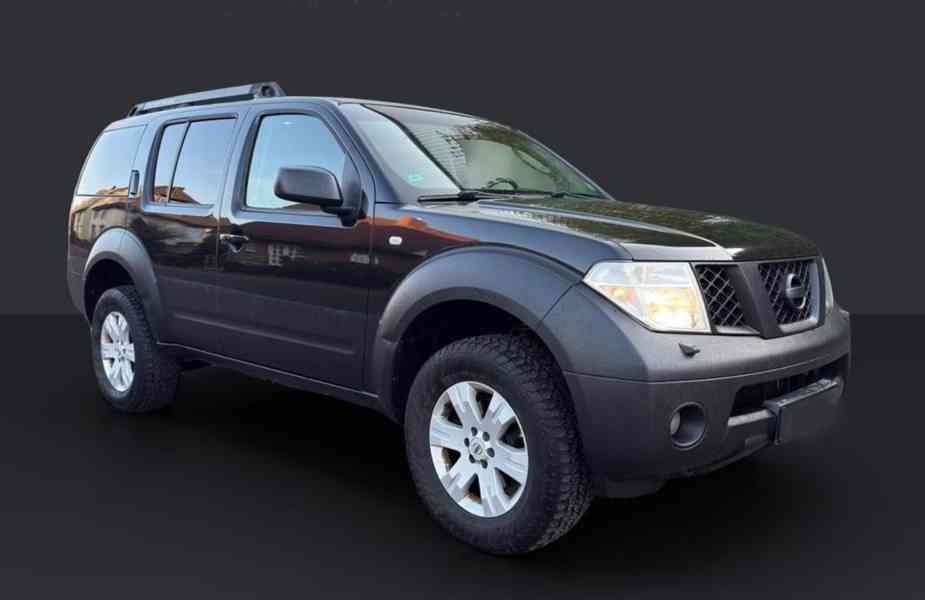 Nissan Pathfinder 2.5 dCi Elegance 126kw - foto 20