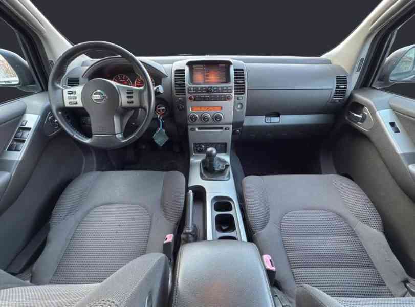 Nissan Pathfinder 2.5 dCi Elegance 126kw - foto 14