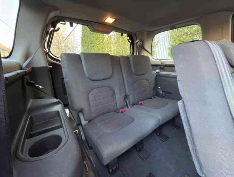 Nissan Pathfinder 2.5 dCi Elegance 126kw - foto 19
