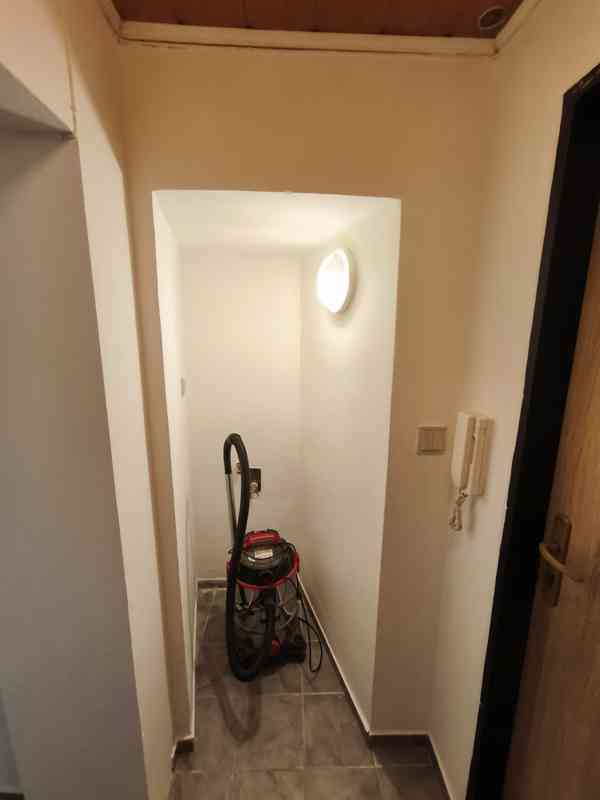 Pronajmu byt 1+kk v Děčíně  - foto 3