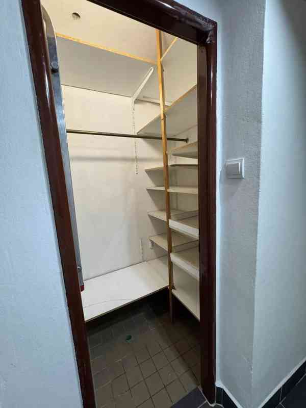 Pronájem bytu 1+1 44 m² - foto 11