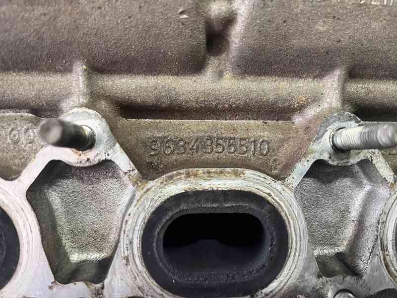 Hlava 1,8 16V 6FZ Citroen Peugeot 85KW 9634355510 - foto 3