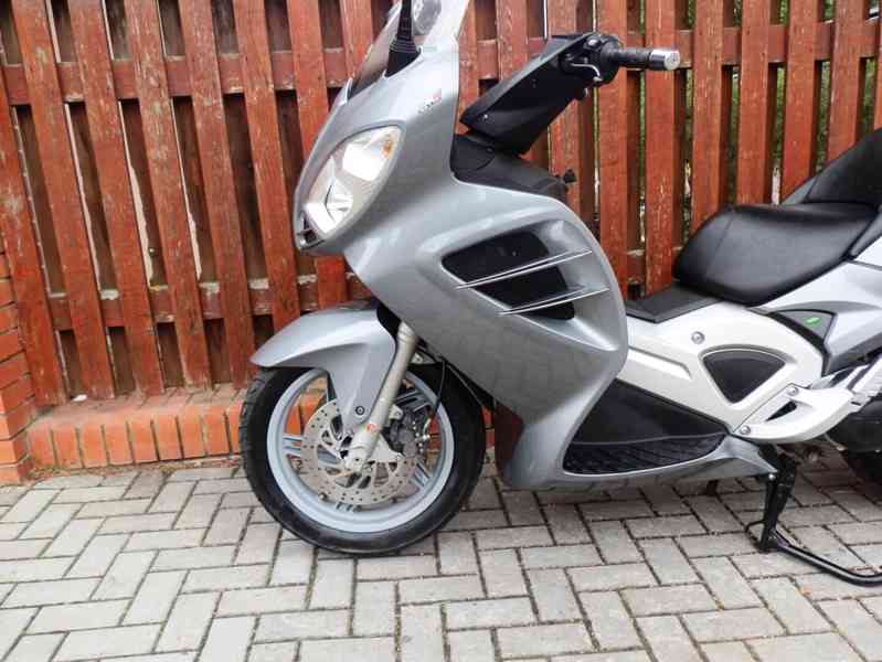 Malaguti Spider Max RS 500 (2010) - foto 4