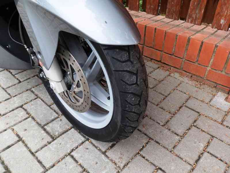 Malaguti Spider Max RS 500 (2010) - foto 29