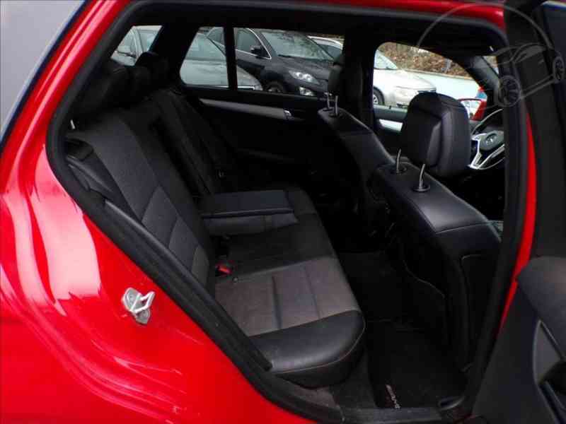 Mercedes-Benz C350cdi 4MATIC 3,0 TAŽ.ZAŘ. - foto 13