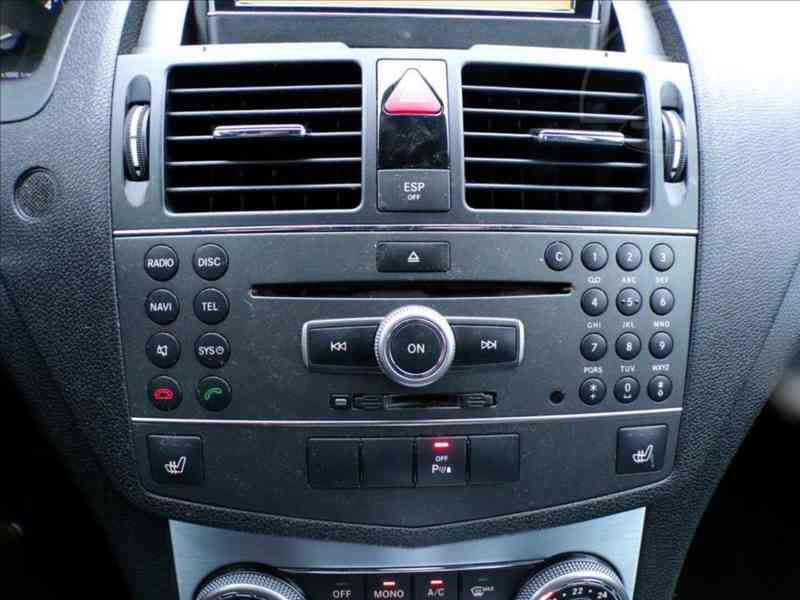 Mercedes-Benz C350cdi 4MATIC 3,0 TAŽ.ZAŘ. - foto 8