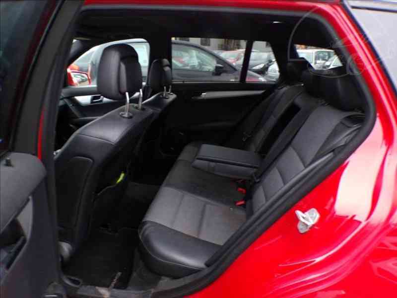 Mercedes-Benz C350cdi 4MATIC 3,0 TAŽ.ZAŘ. - foto 11
