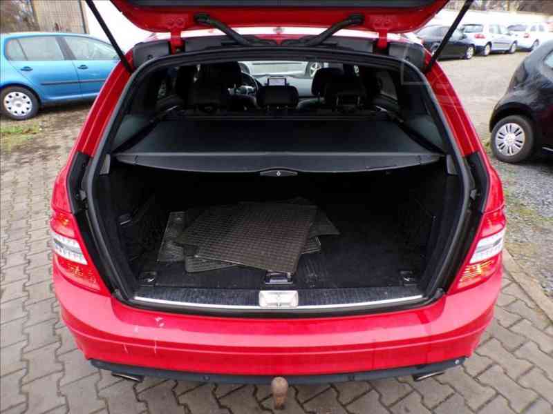 Mercedes-Benz C350cdi 4MATIC 3,0 TAŽ.ZAŘ. - foto 12