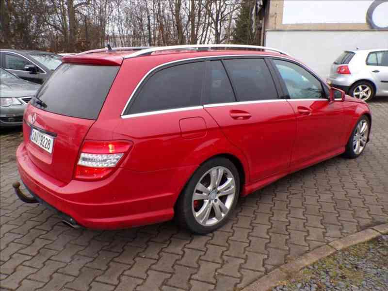 Mercedes-Benz C350cdi 4MATIC 3,0 TAŽ.ZAŘ. - foto 3