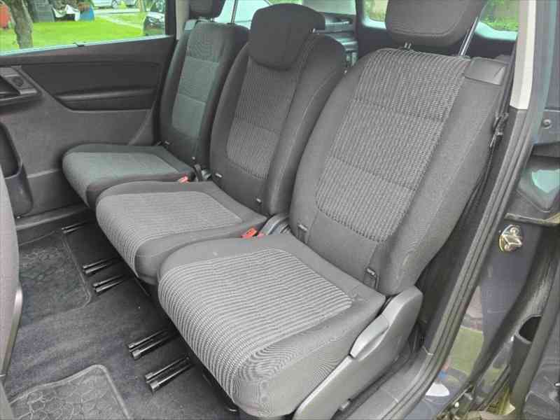 Seat Alhambra 2,0   TDi, 135kW, 4x4, 7 míst - foto 5