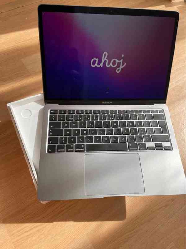 MacBook Air 2020 i5, 8GB, SDD 256 GB - foto 2