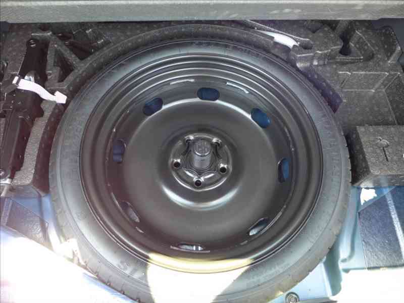 Volkswagen T-Roc 2,0 TDI 110KW 4x4 VIRTUAL LED - foto 8
