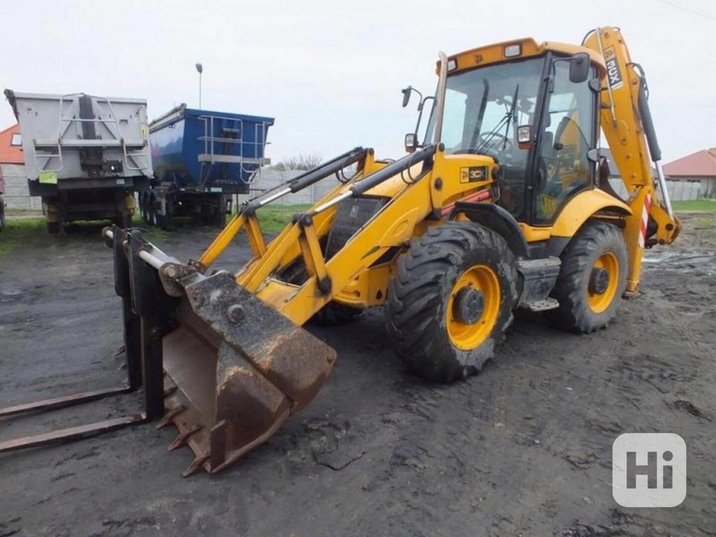 Rýpadlo nakladače JCB 3 CX Super Master - foto 1
