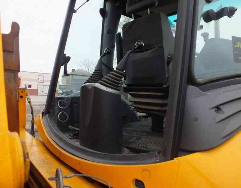 Rýpadlo nakladače JCB 3 CX Super Master - foto 9
