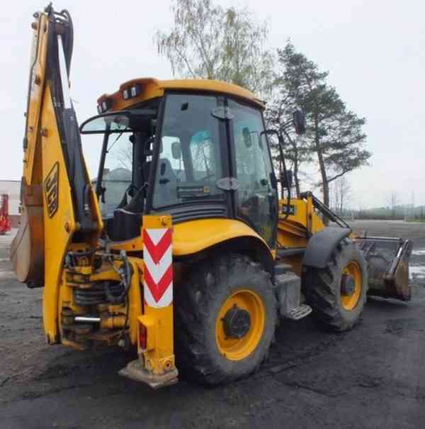 Rýpadlo nakladače JCB 3 CX Super Master - foto 4