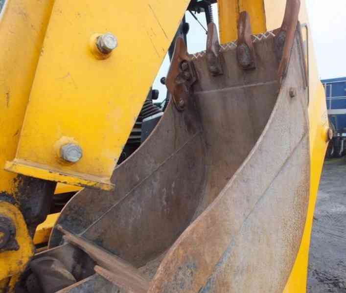 Rýpadlo nakladače JCB 3 CX Super Master - foto 8