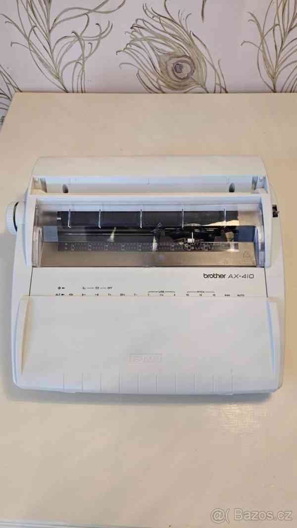 Elektronický psací stroj Brother AX-410 - foto 7