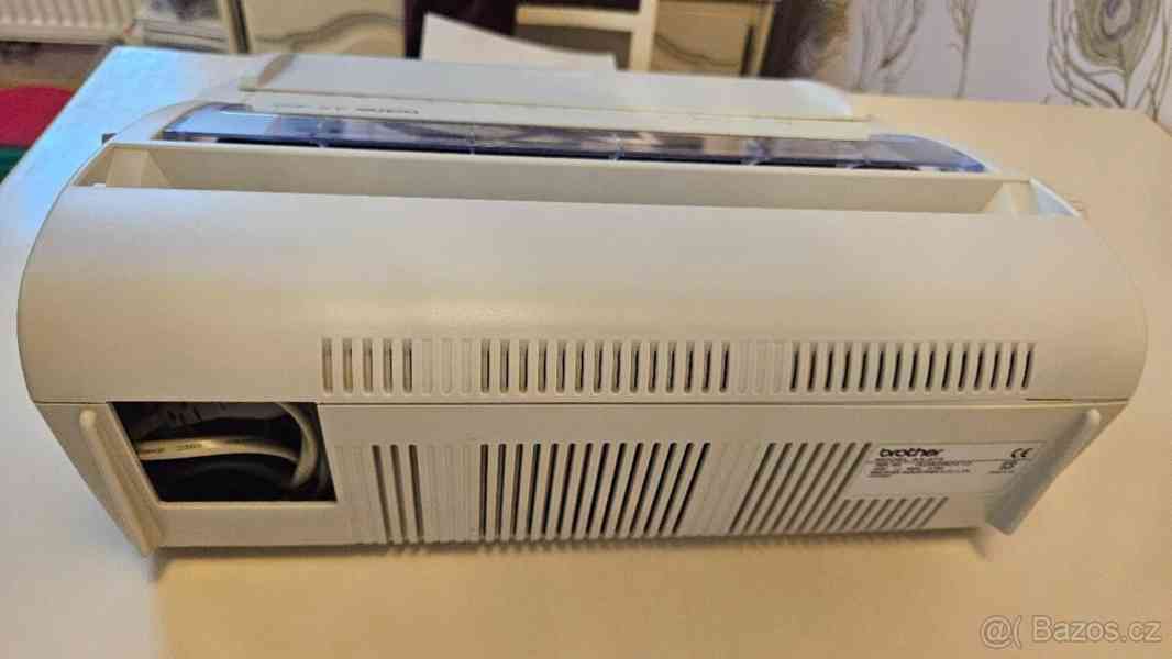 Elektronický psací stroj Brother AX-410 - foto 5