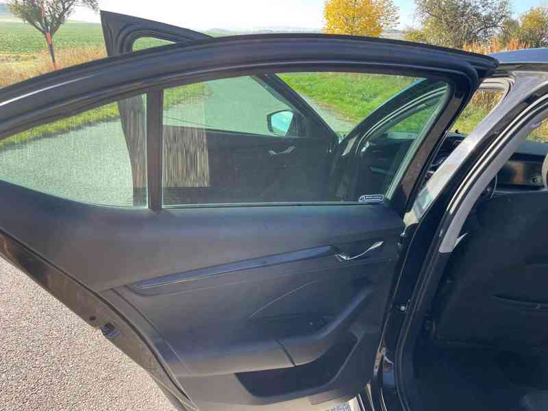 Škoda Octavia 2.0 TDI 85 kW | 2020 | 379 000 km | 220 000 Kč - foto 8