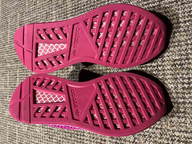 Adidas Deerupt Runner, velikost 38 - foto 8