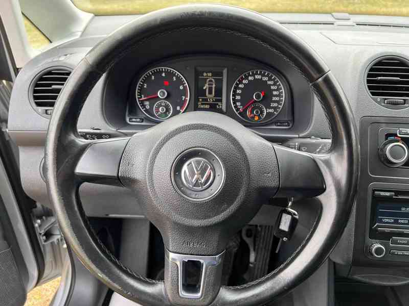 VW Caddy MAXI 2,0 MPI CNG + benzín - 7 míst - TOP CENA  - foto 18