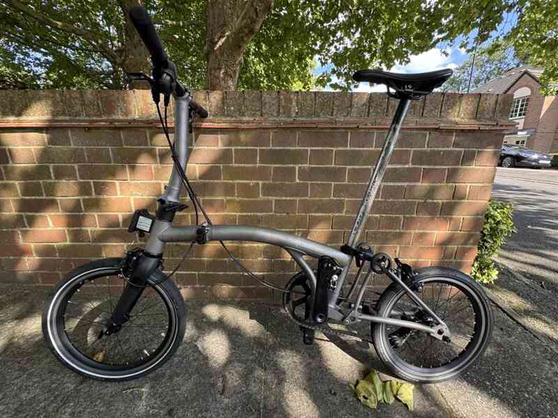 Brompton T Line Urban 4 rychlosti, rok výroby 2023 - foto 3