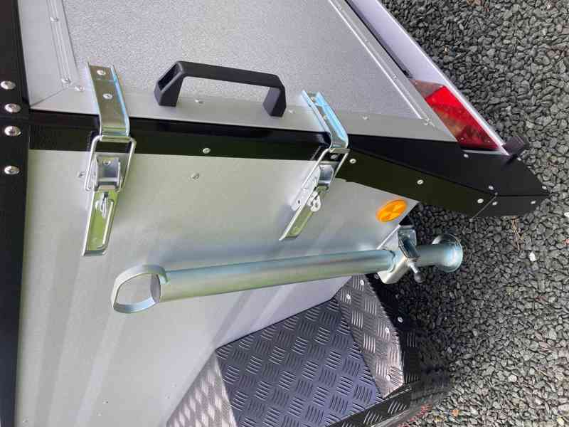 Přívěsný Vozík OFFROAD CAMPING s Nosičem na Stan Böckmann  - foto 14