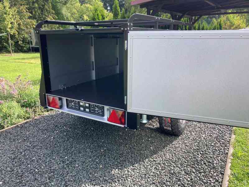Přívěsný Vozík OFFROAD CAMPING s Nosičem na Stan Böckmann  - foto 15