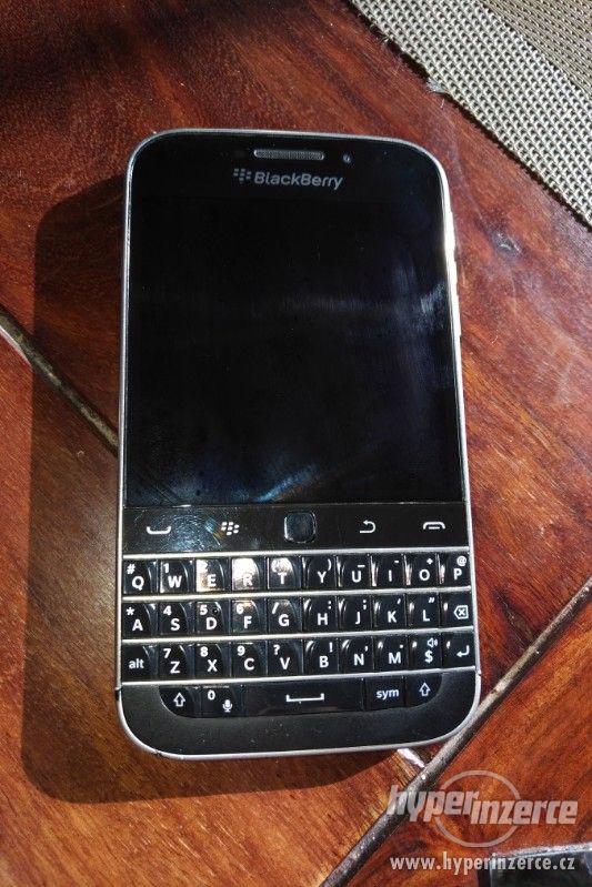 Mobilní telefon BlackBerry Classic - foto 1