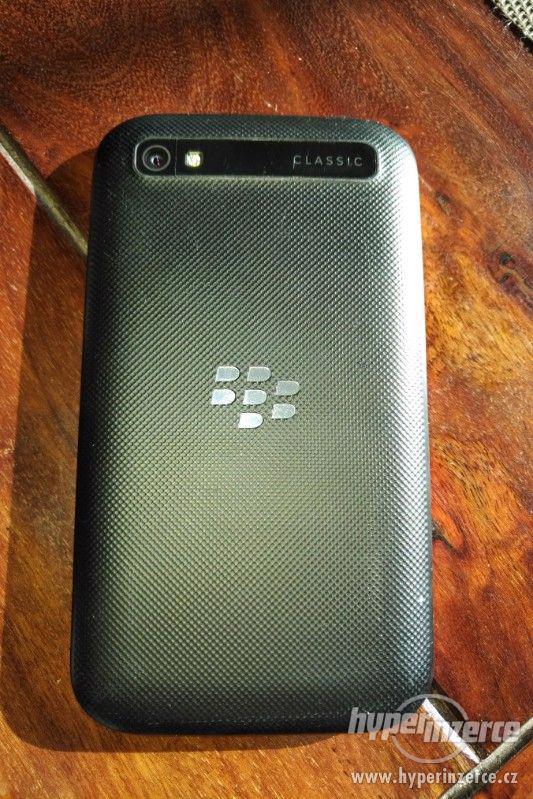 Mobilní telefon BlackBerry Classic - foto 2