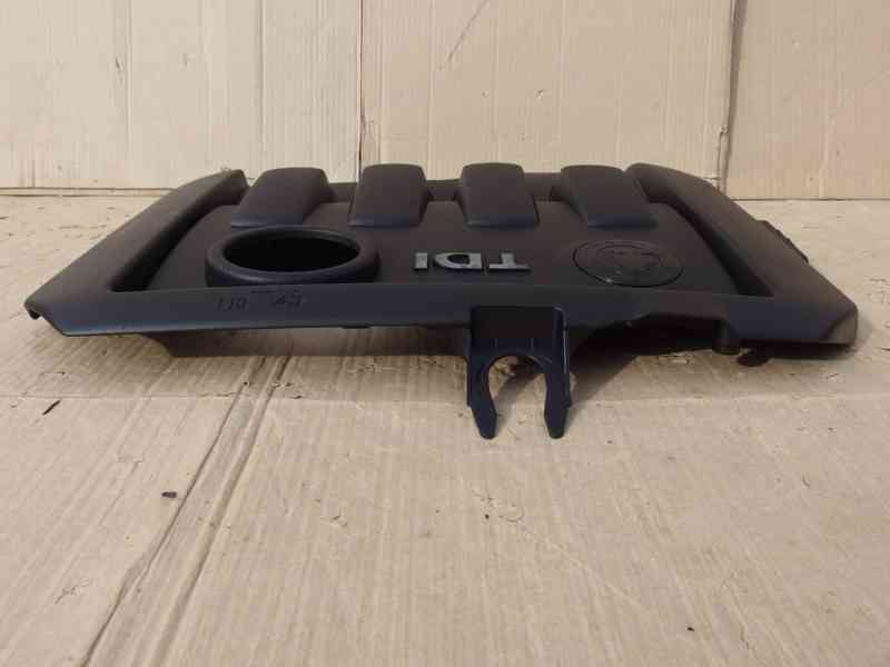 Kryt motoru Škoda Octavia II 1.9 TDi - foto 7