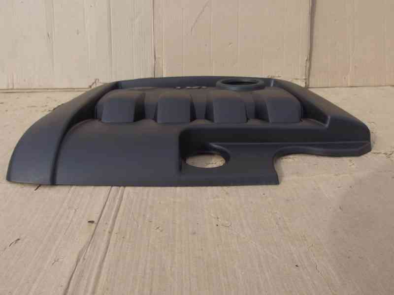 Kryt motoru Škoda Octavia II 1.9 TDi - foto 5