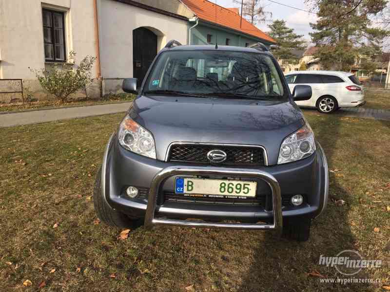 Daihatsu Terios 1.5i 4x4 - foto 2