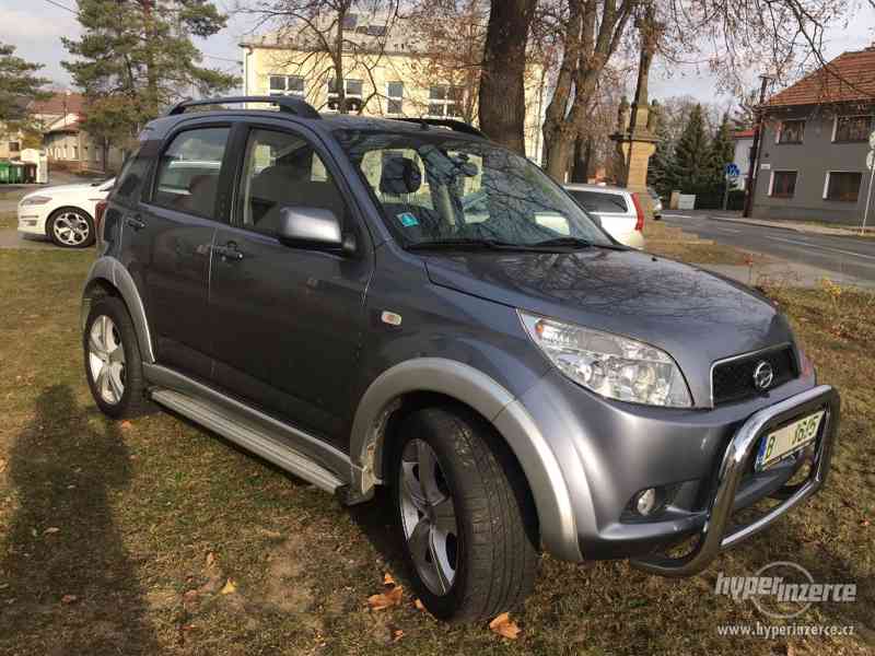 Daihatsu Terios 1.5i 4x4 - foto 3