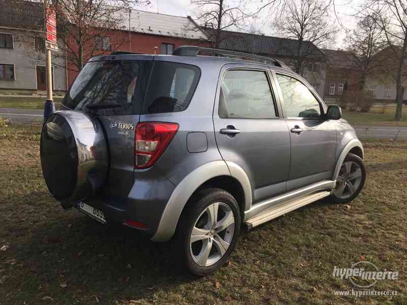 Daihatsu Terios 1.5i 4x4 - foto 4
