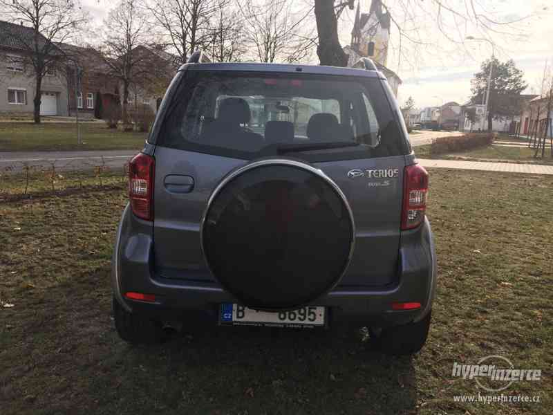 Daihatsu Terios 1.5i 4x4 - foto 5