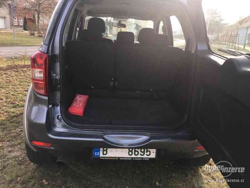 Daihatsu Terios 1.5i 4x4 - foto 9