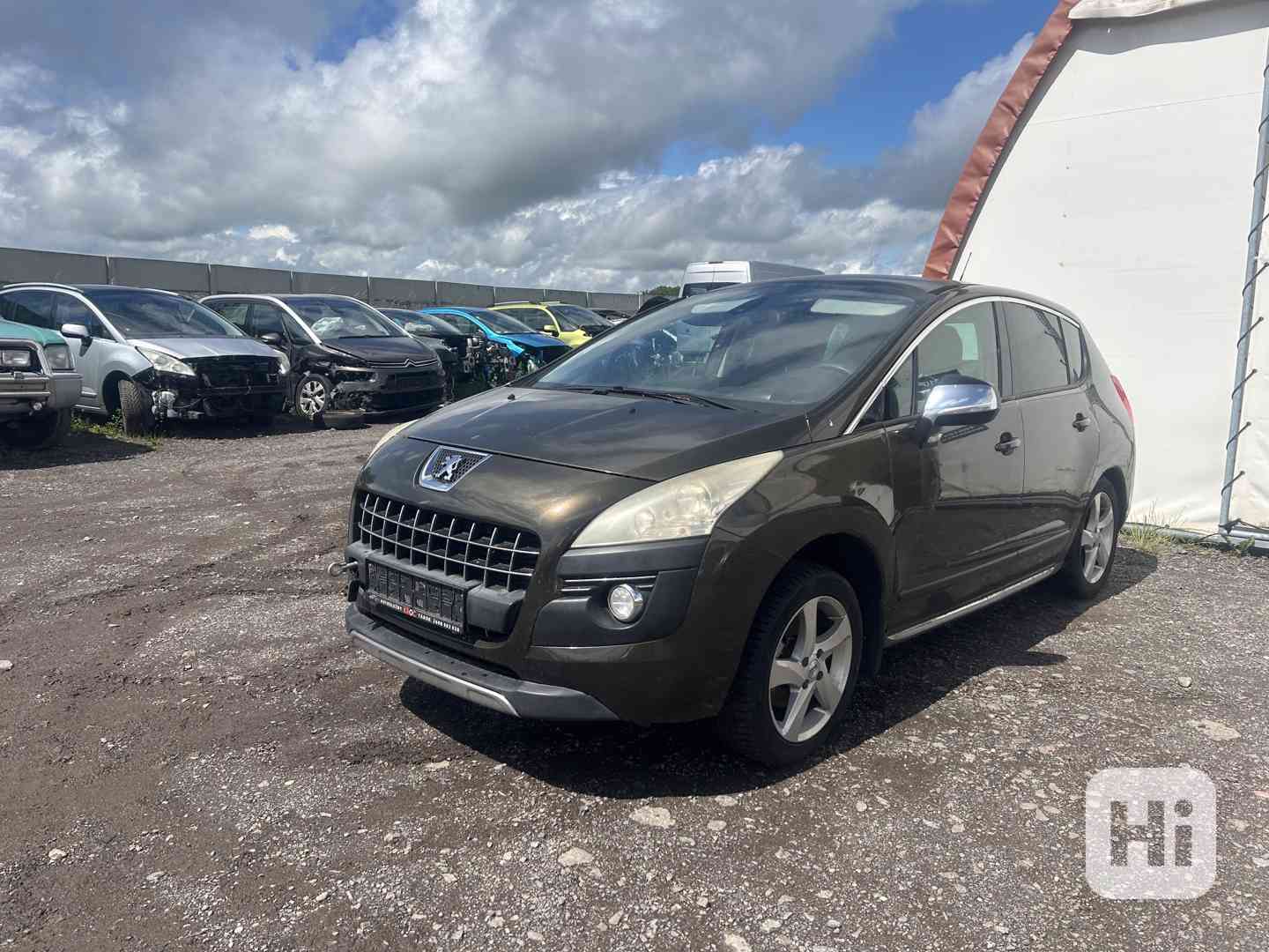 Peugeot 3008 1,6 VTI 115KW 5FV r 2010 prodám díly - foto 1