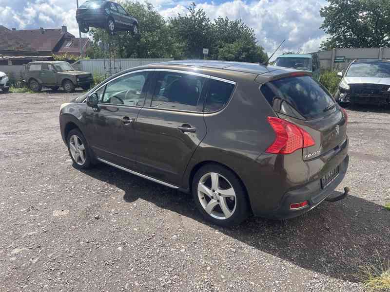 Peugeot 3008 1,6 VTI 115KW 5FV r 2010 prodám díly - foto 4