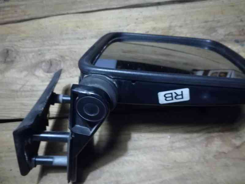 Zpětné zrcátko Terrano I - foto 5