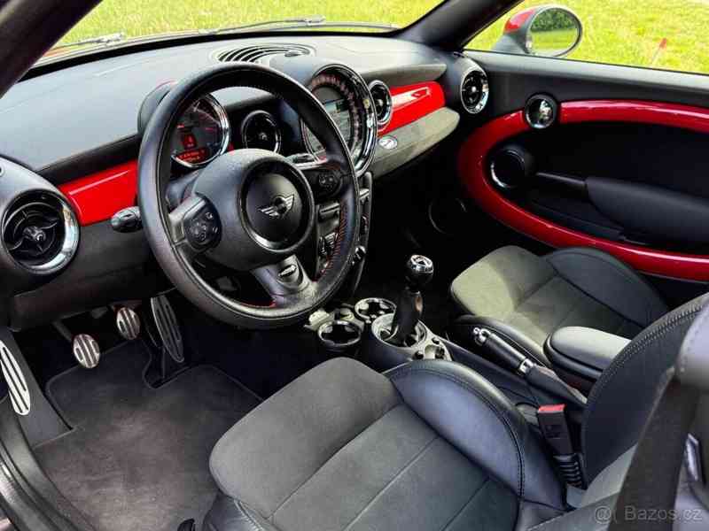 Mini JCW 1,6   COOPER 155 kW – 49 000 km - foto 12
