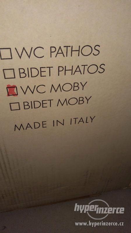 Zavesny WC VITRUVIT MOBY Made in Italy - foto 4
