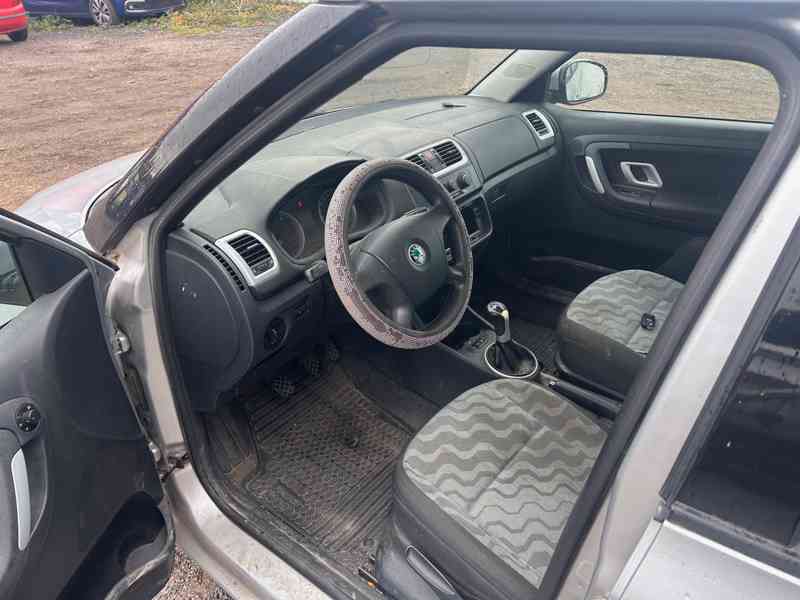 Škoda Fabia 1,2 HTP 51KW BZG rok 2008 prodám díly - foto 5