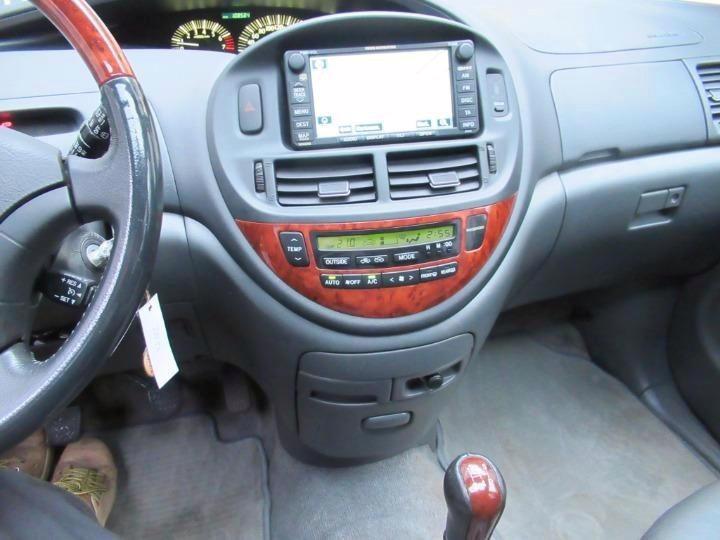 Toyota Previa 2.4i Sol benzín 115kw - foto 6