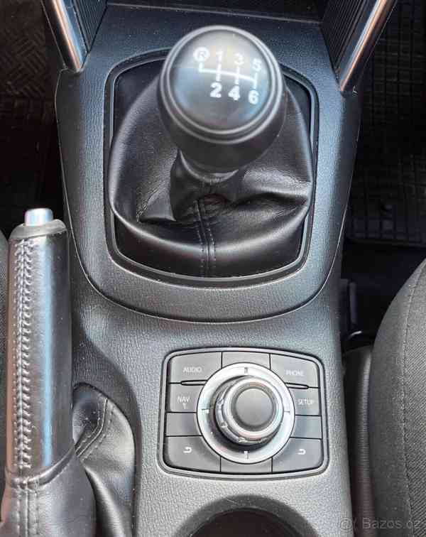 Mazda CX-5 2,2 D 110 kW, Skyactiv, RV 3/2015 - foto 12