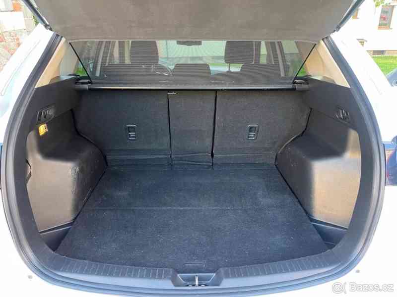Mazda CX-5 2,2 D 110 kW, Skyactiv, RV 3/2015 - foto 3