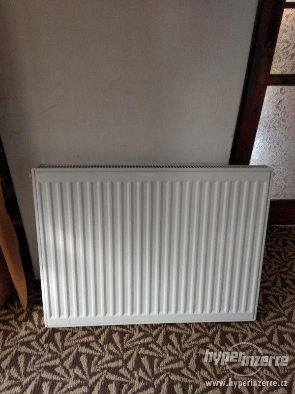 Deskový radiátor - bazar - Hyperinzerce.cz